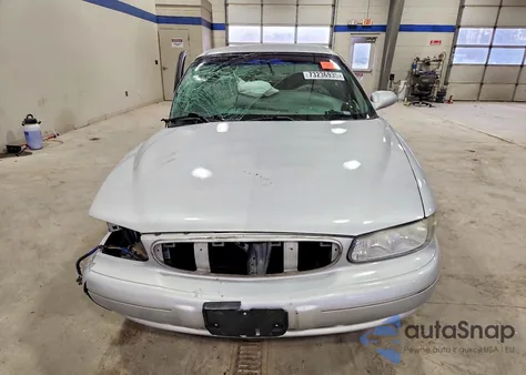 2001 Buick Century Custom from USA, damaged, VIN 2G4WS52J311215090